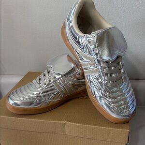 Steve Madden (Madrid) Metallic Silver Quilted Sneaker